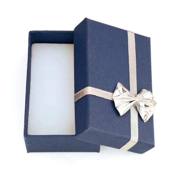 925 Sterling Silver Cupcake Charm - Birthday Jewelry Gifts for Her - Picture 6 of 6